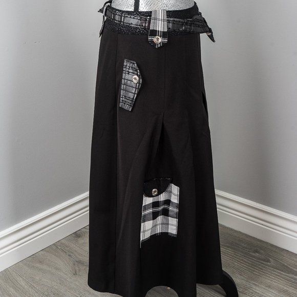 NWOT Jane and John funky skirt - Medium - Picture 3 of 4